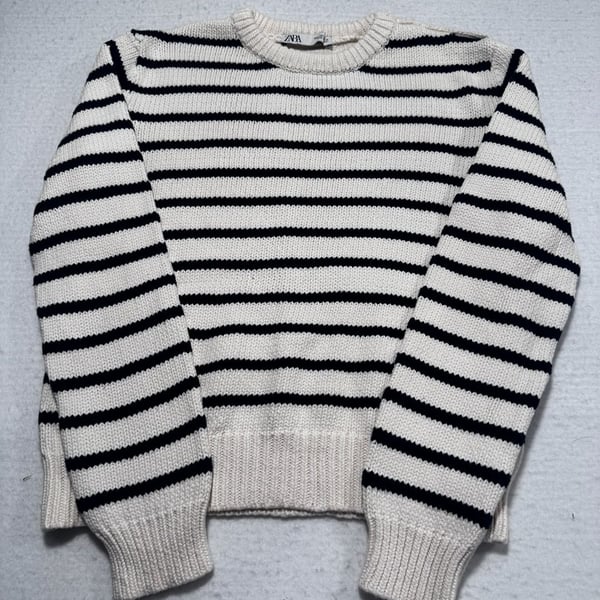 Zara Striped Knit Sweater Size Small Cream Navy