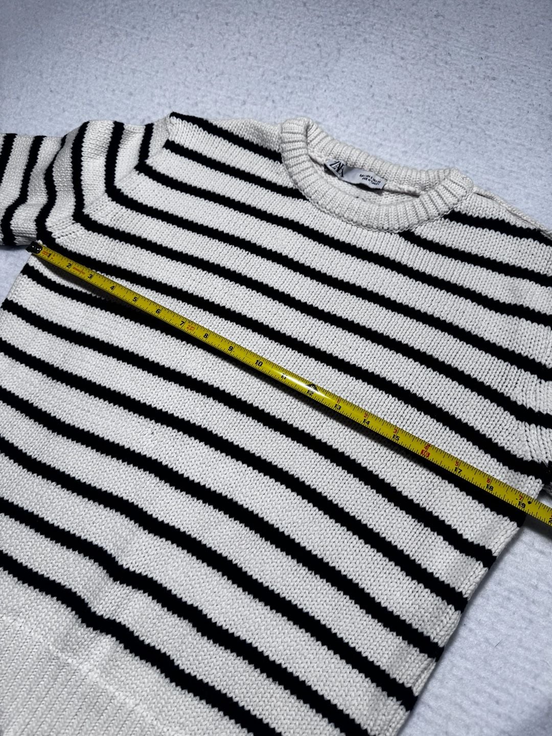 Zara Striped Knit Sweater Size Small Cream Navy 4