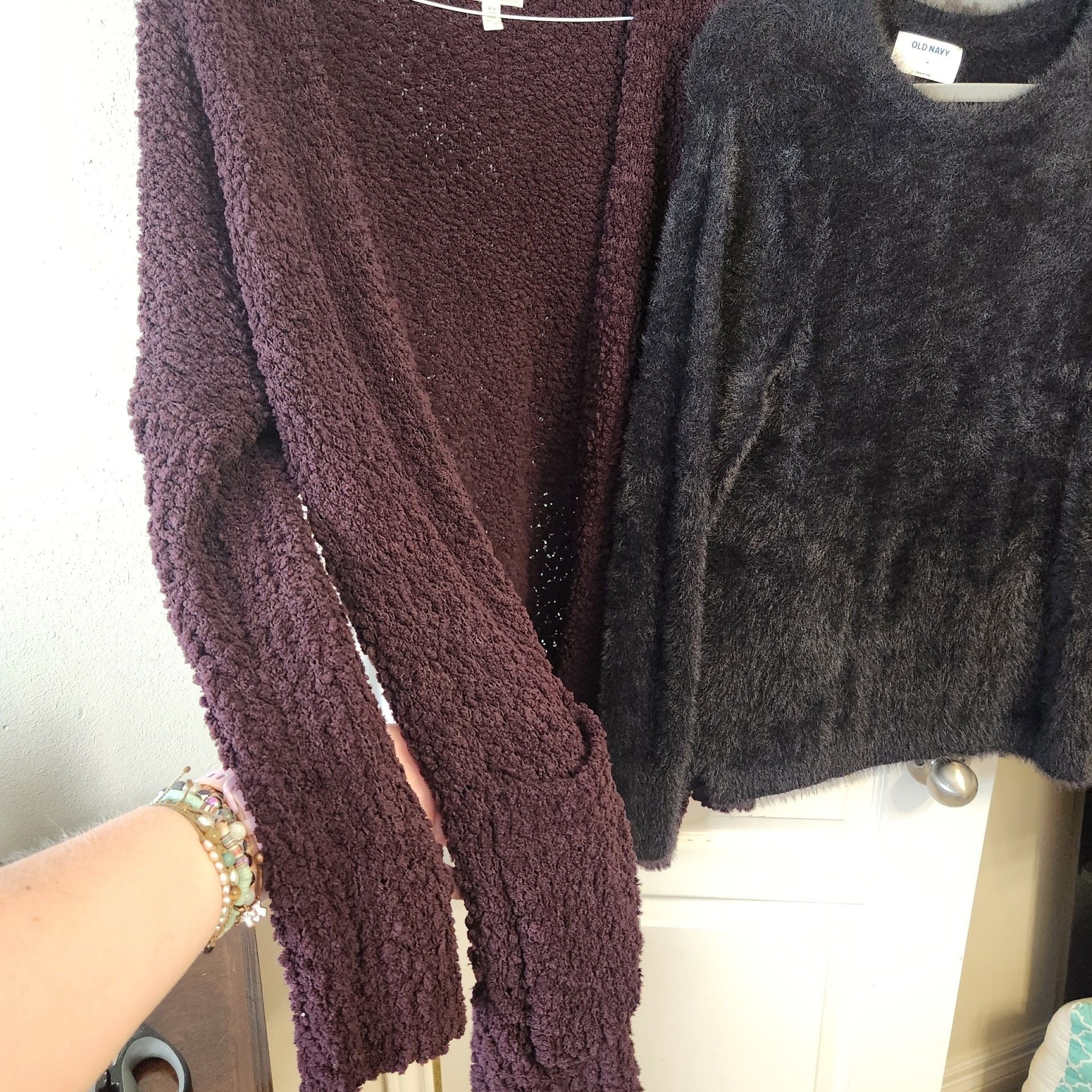 Bundle of 4 women's sweaters 10