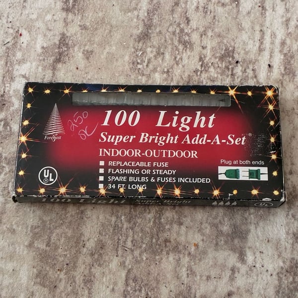 Foremost 100 Light Super Bright Add-A-Set Indoor-Outdoor