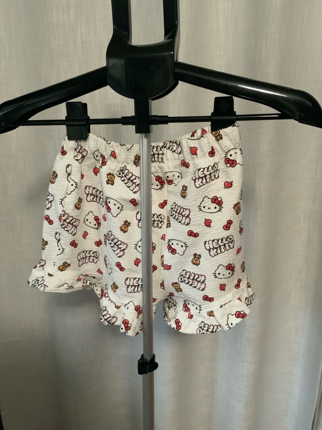 Hello Kitty Primark NWOT Girls Size 6-7 Yrs White Lounge Set 3