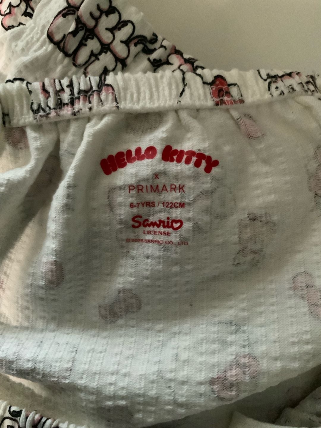 Hello Kitty Primark NWOT Girls Size 6-7 Yrs White Lounge Set 6