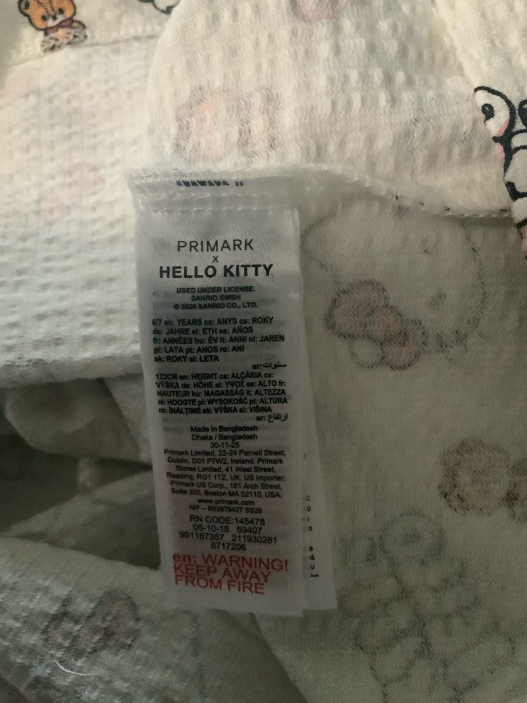 Hello Kitty Primark NWOT Girls Size 6-7 Yrs White Lounge Set 8