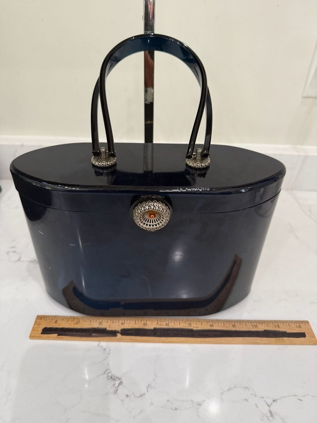 Wilardy Vintage 1950s Navy Blue Lucite Box Purse 11