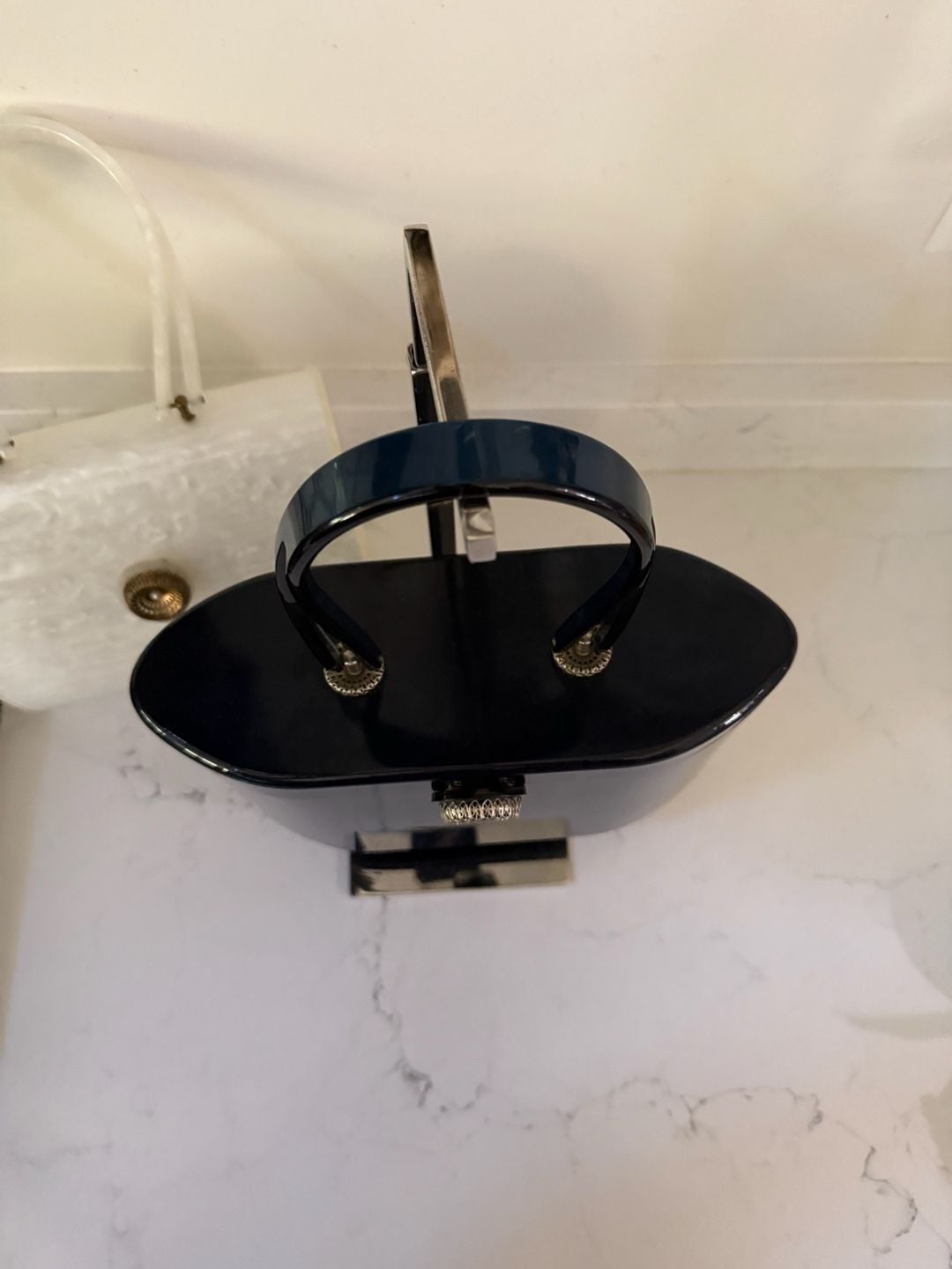 Wilardy Vintage 1950s Navy Blue Lucite Box Purse 12