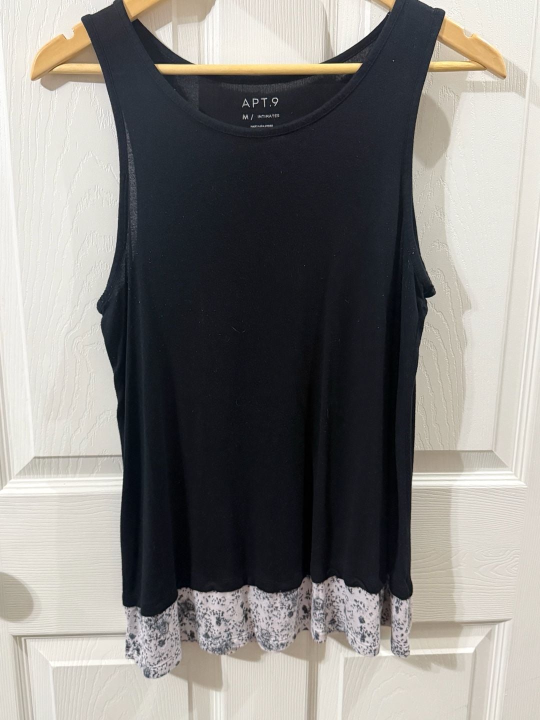 APT.9 Black Tank Top with Floral Hem Size M 2