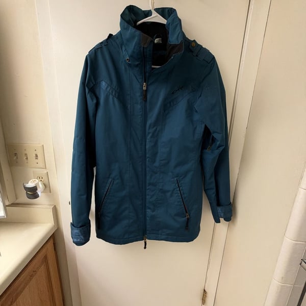 Oakley Thinsulate Insulation Jacket Size S/P Blue Waterproof Ski Jacket