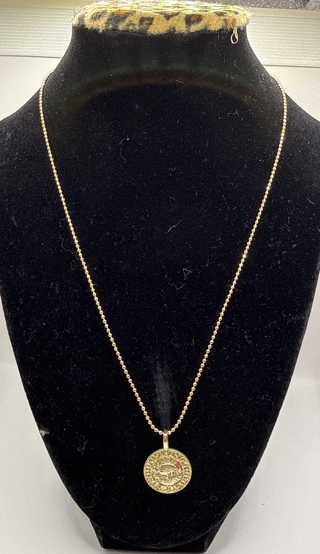 Melinda Maria Coin Pendant Necklace Gold-Tone Ball Chain 2