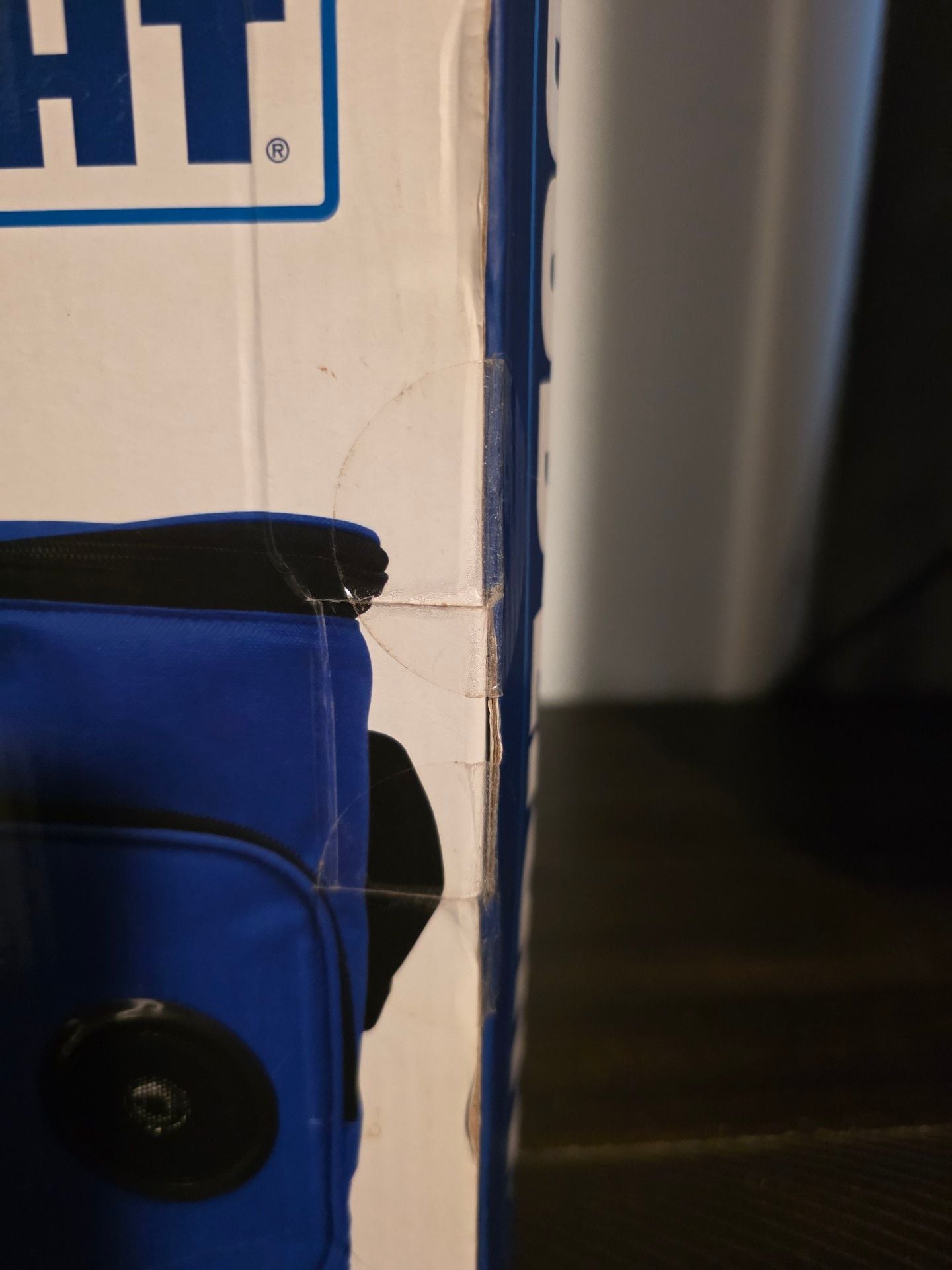 Bud Light Bluetooth Cooler Speaker 24 Can Capacity New in Box 4