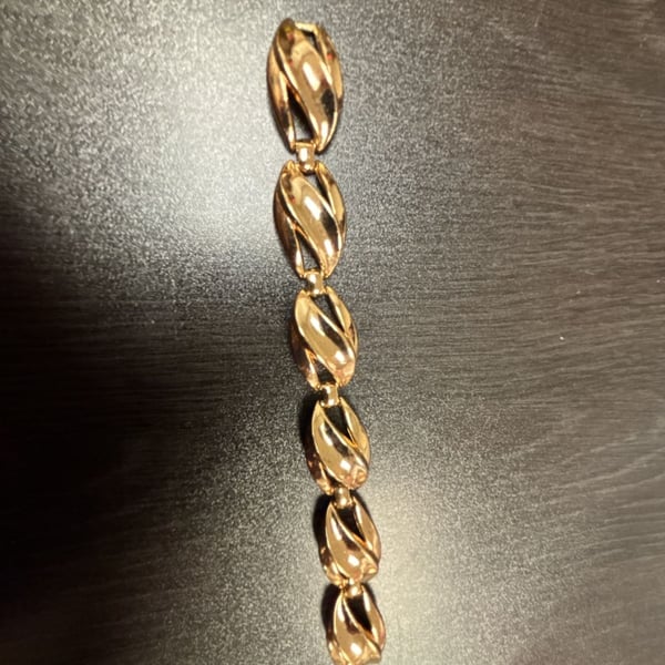 Trifari Patent Pending Gold Tone Link Bracelet