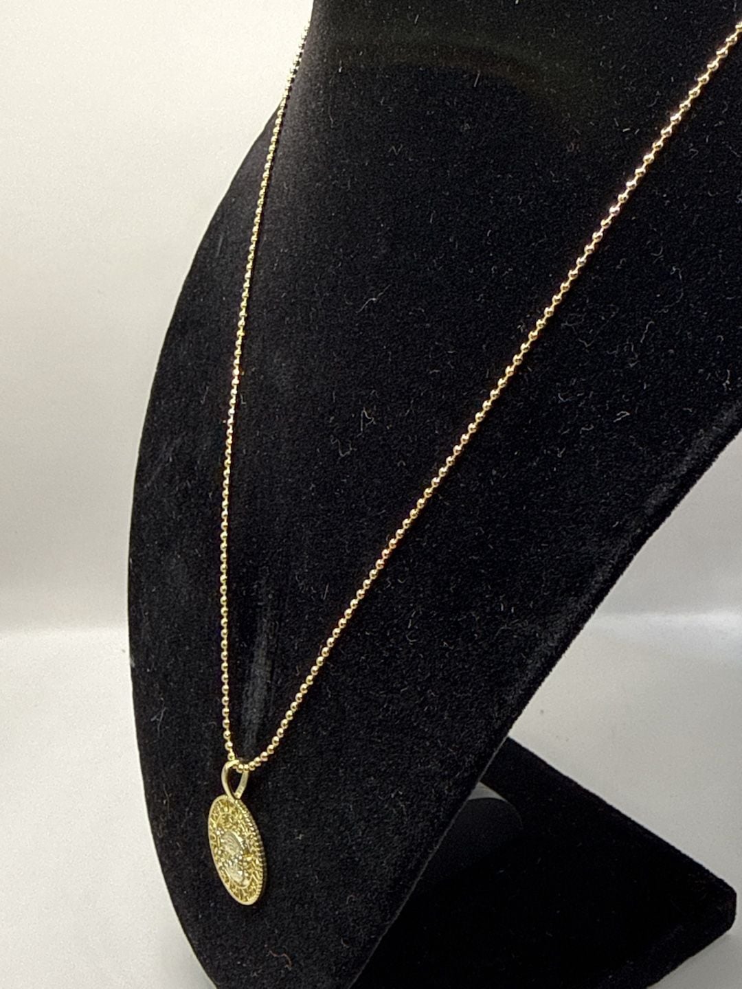 Melinda Maria Coin Pendant Necklace Gold-Tone Ball Chain 5