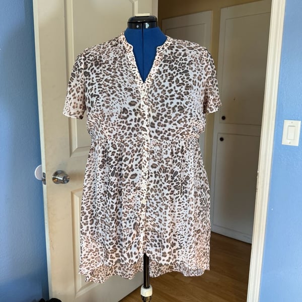 Torrid Lexie Babydoll Chiffon Tunic Top in Leopard Print