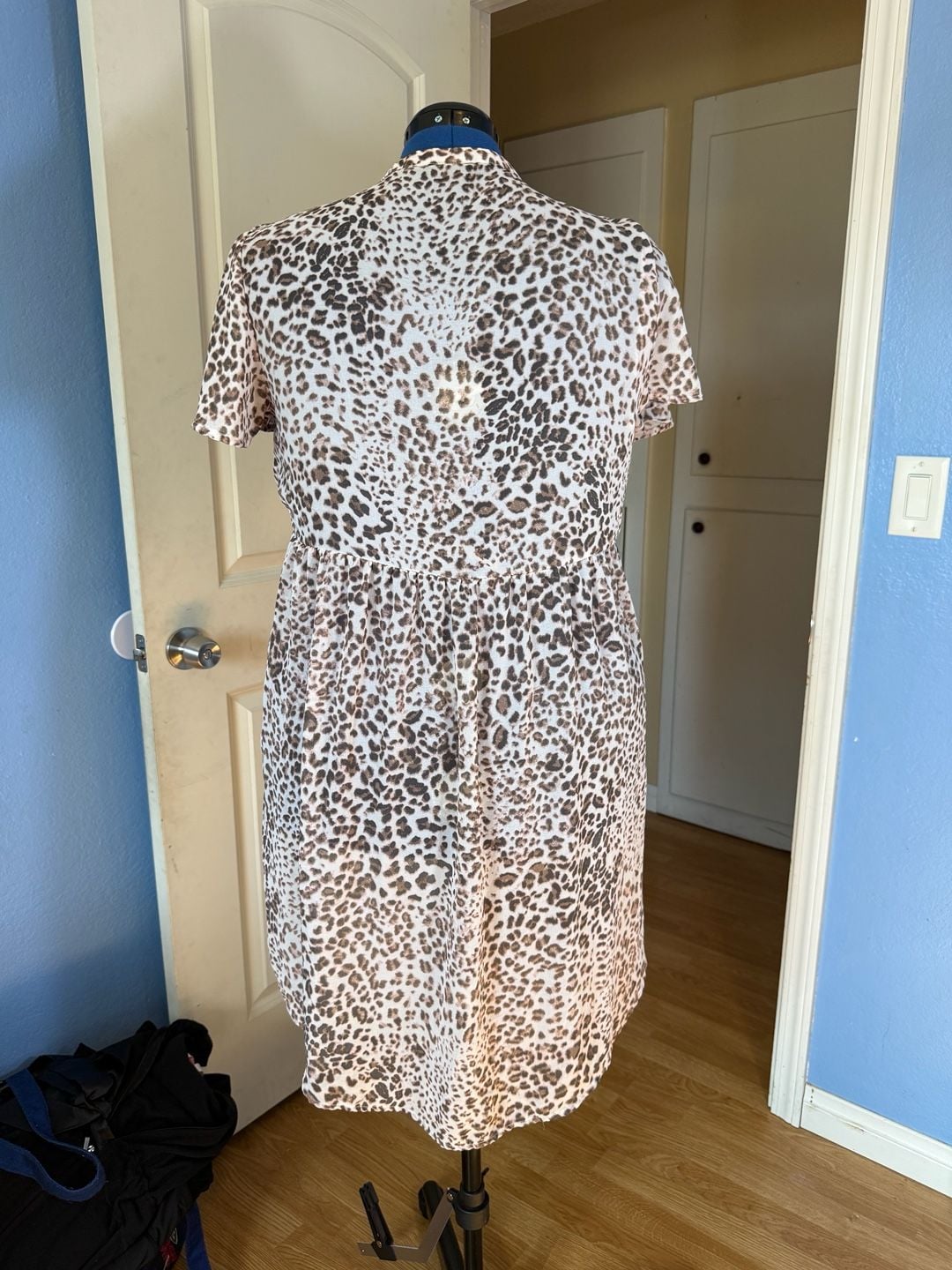 Torrid Lexie Babydoll Chiffon Tunic Top in Leopard Print 3