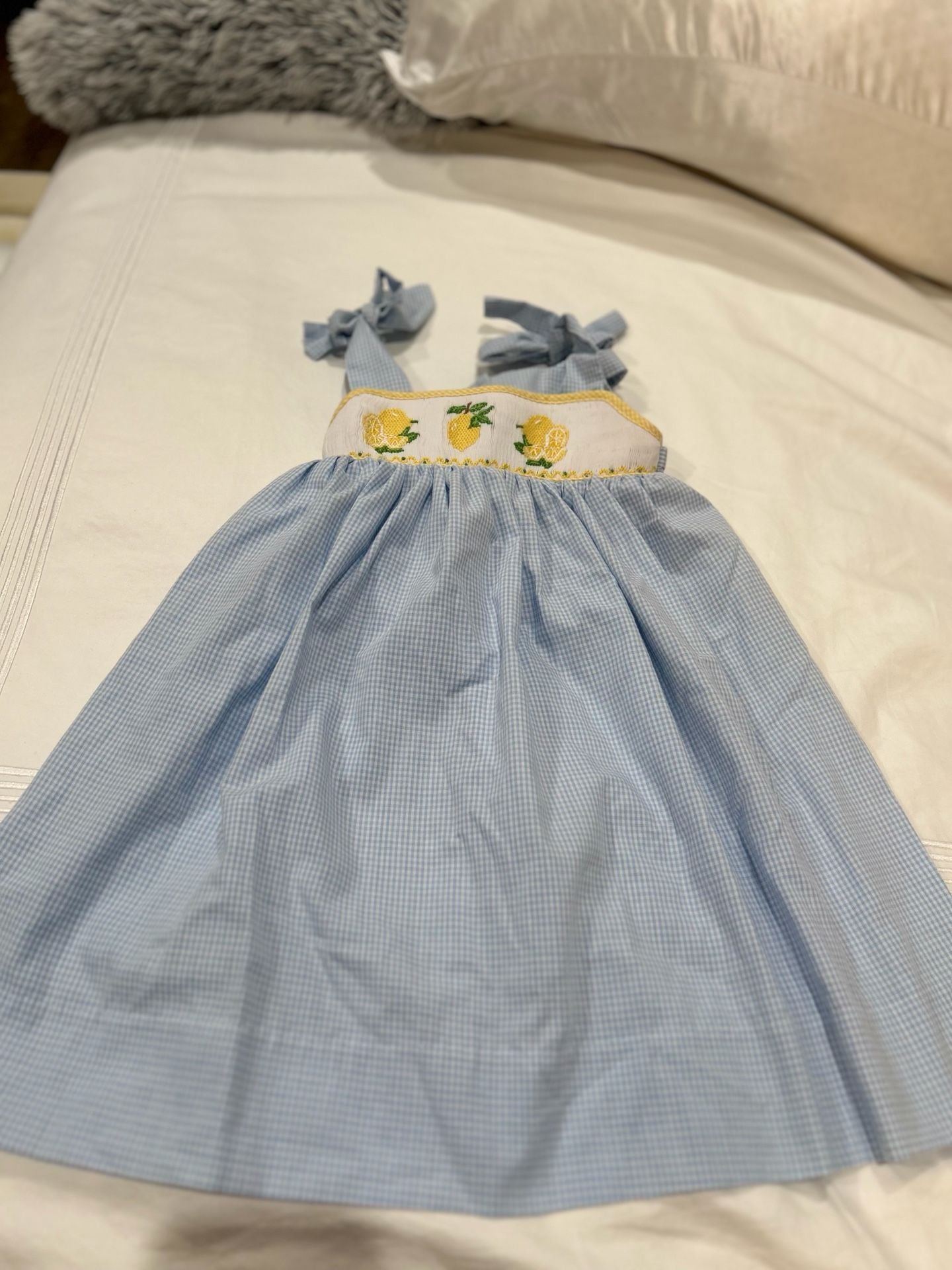 Lulu Bebe Blue Gingham Dress 24M with Bow Tie Details 2