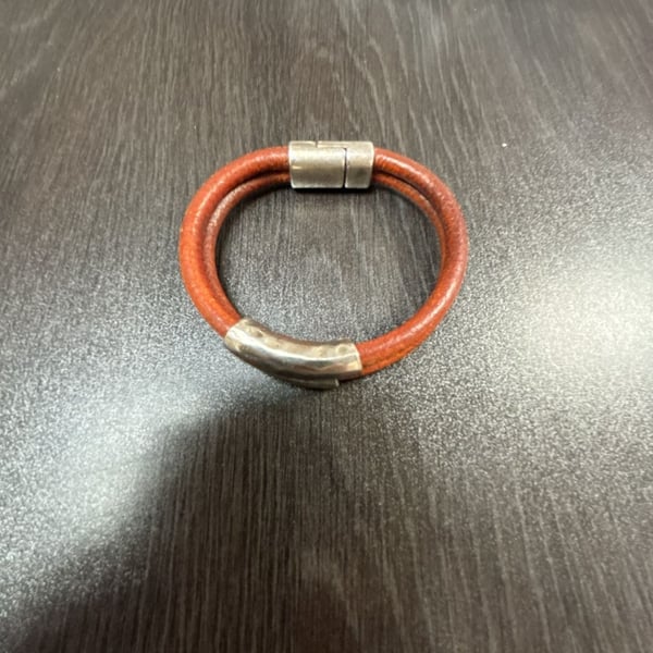 Leather Magnetic Clasp Bracelet Brown Silver Hardware