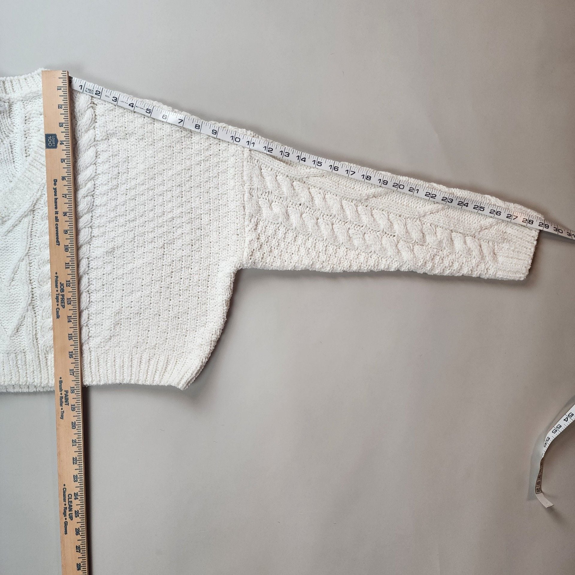 Altar'd State Cable Knit V-Neck Sweater Size L White Cropped Pullover 7
