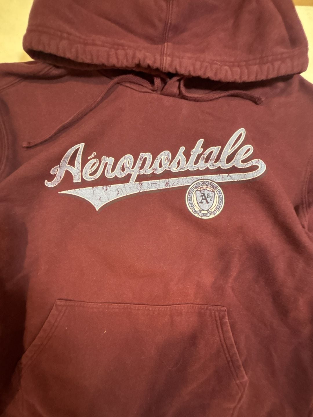Aeropostale Hoodie Size L Maroon Cursive Script Y2K Sweatshirt 3