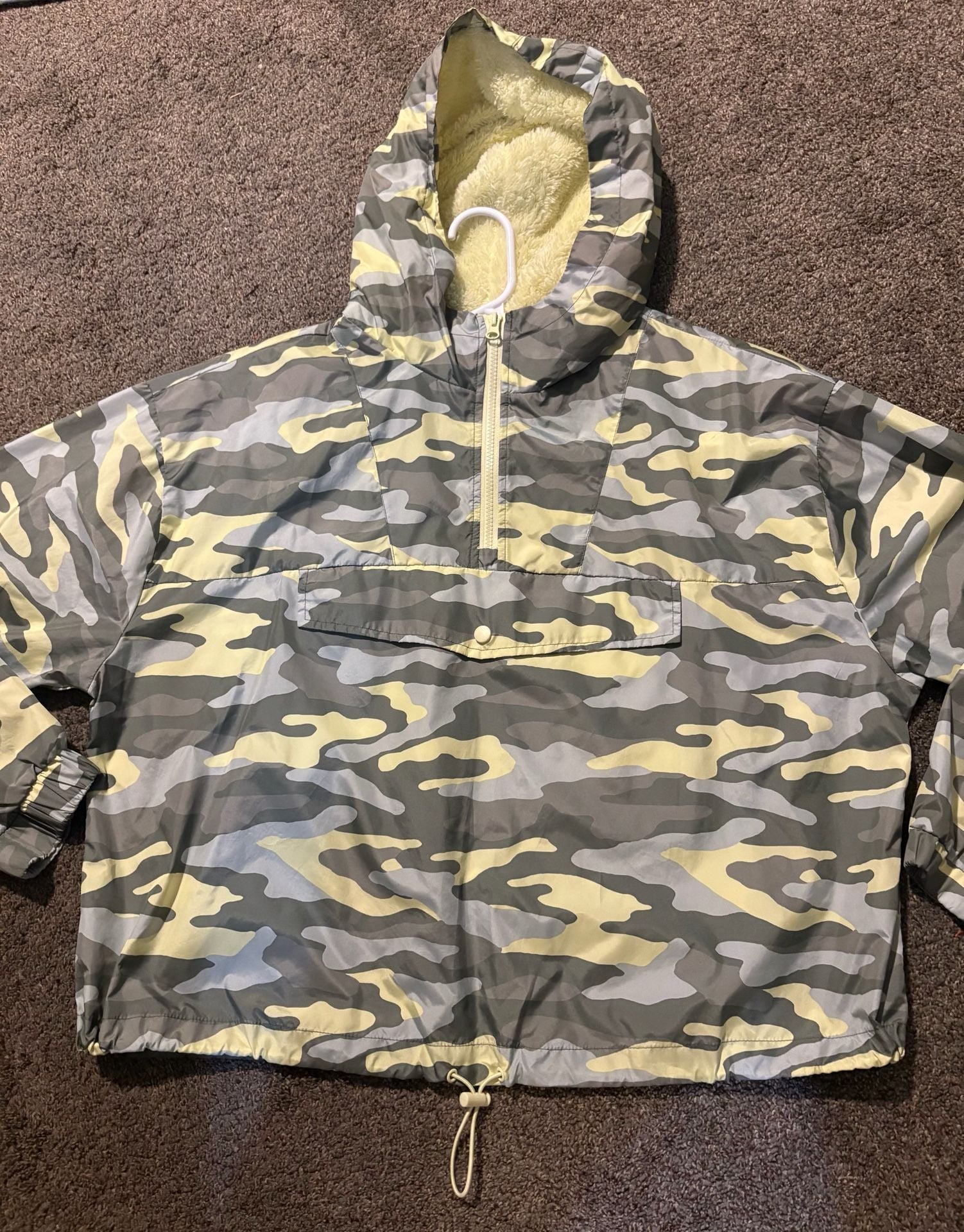 Flirtitude Active Women's Size largeRain Coat Hoodie 1/2 Zip Camouflage Jacket 3