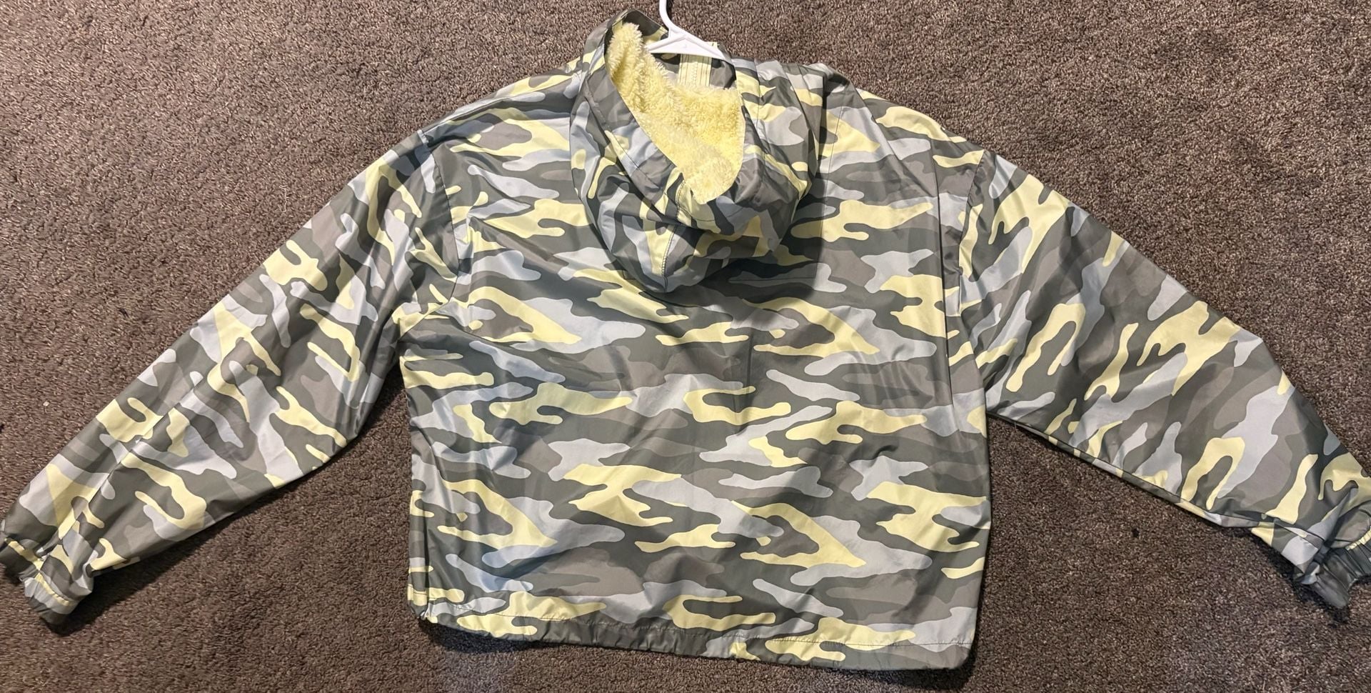 Flirtitude Active Women's Size largeRain Coat Hoodie 1/2 Zip Camouflage Jacket 12