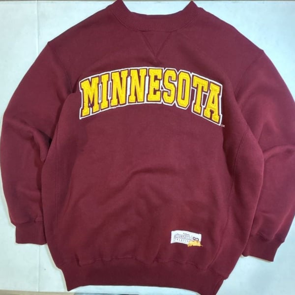 Colosseum Athletic Minnesota Golden Gophers Crewneck Sweatshirt Size M Maroon
