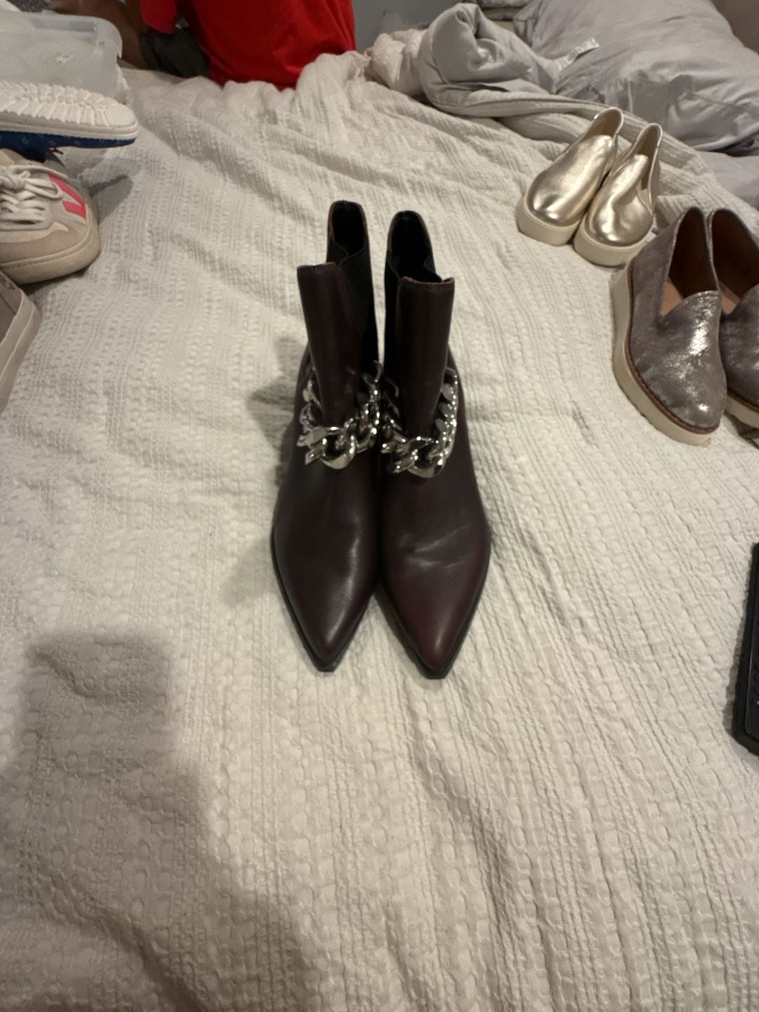Marc Fisher Henly Bootie Size 9M Brown Leather Chain 2