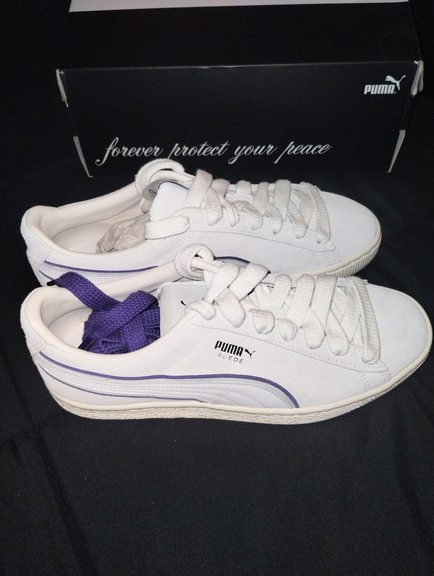 Puma Suede Lauren London Size 7 White Sneakers 2