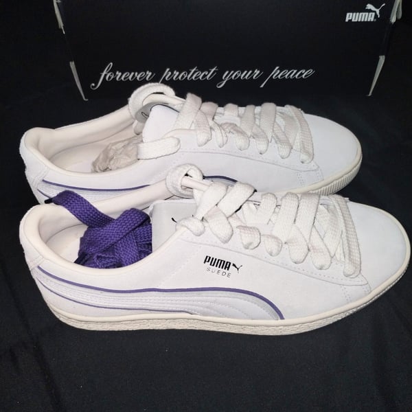 Puma Suede Lauren London Size 7 White Sneakers