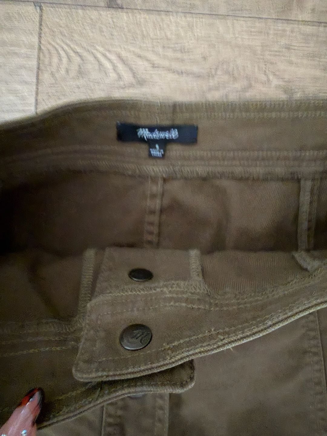 Product thumbnail 4