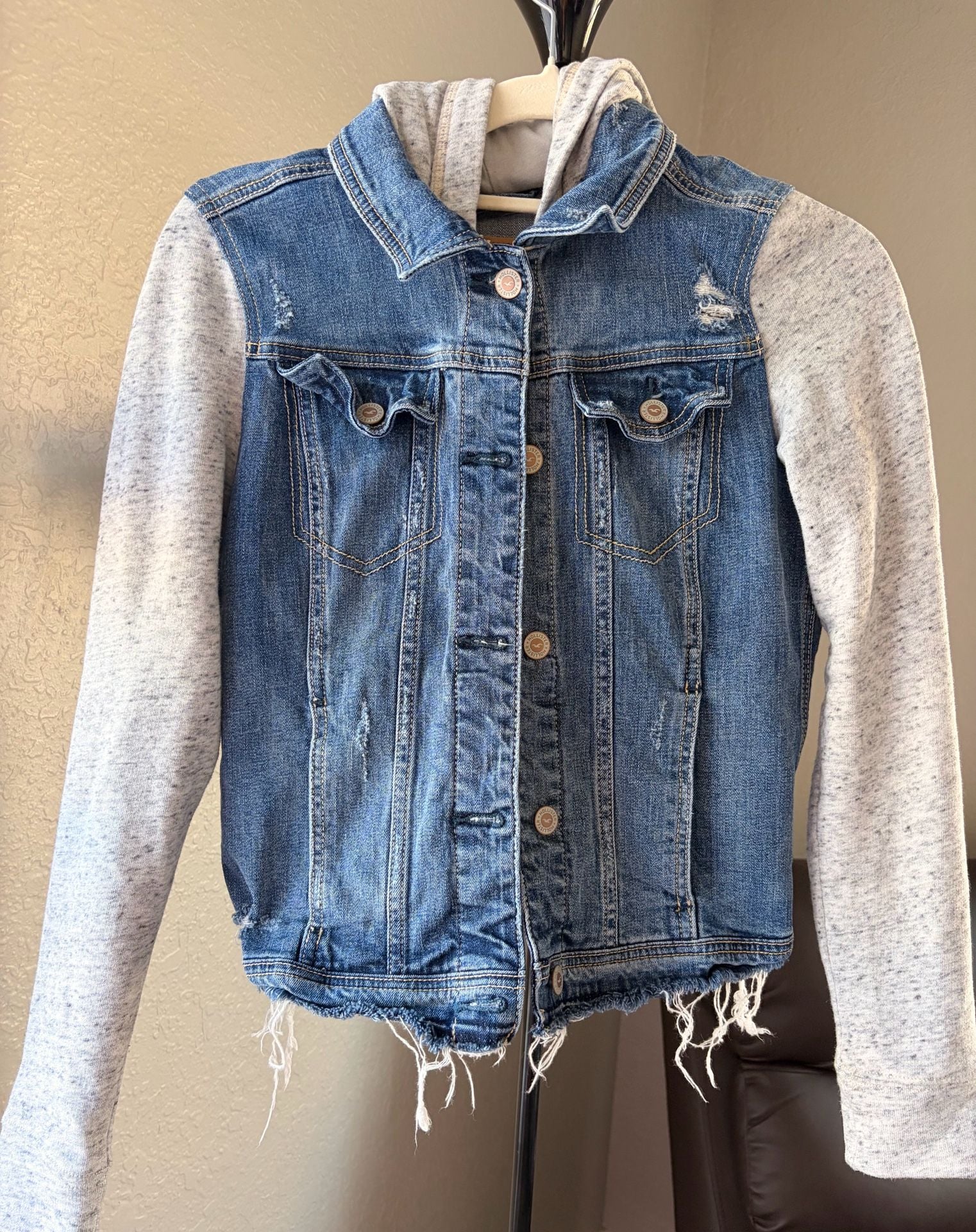 Hollister Denim Hooded Jacket Size S Distressed 2