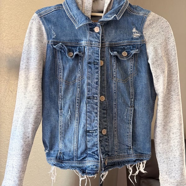 Hollister Denim Hooded Jacket Size S Distressed