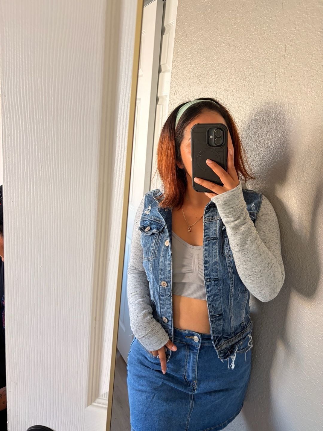 Hollister Denim Hooded Jacket Size S Distressed 3