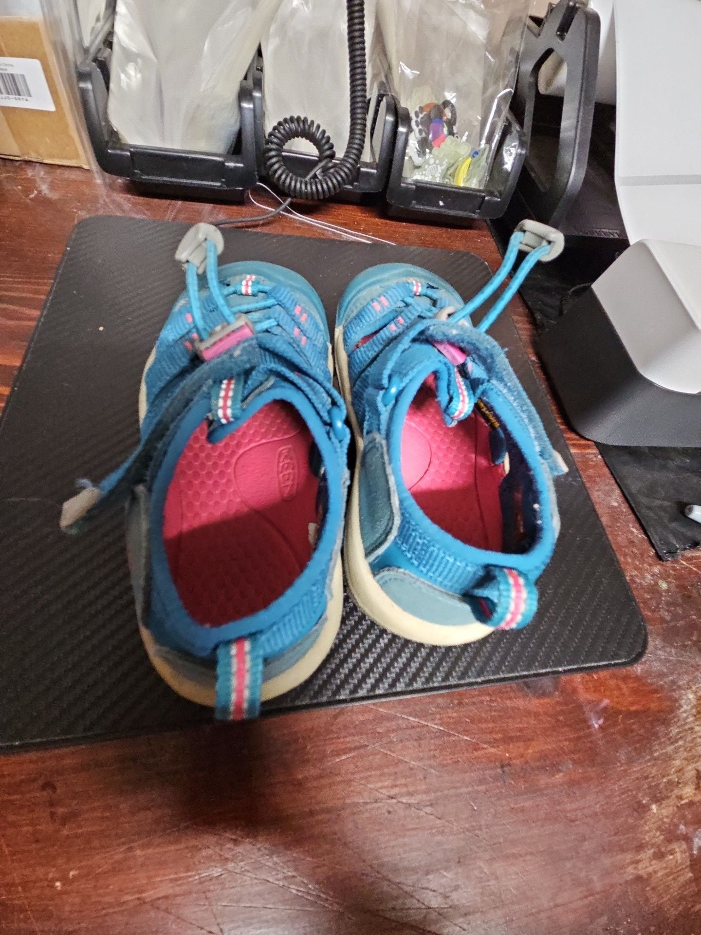Keen Kids Sandals Size 10 Blue Pink 8