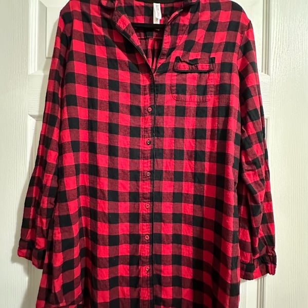 Gilligan & O'Malley Sleep Shirt Size M Red Black Buffalo Check Plaid