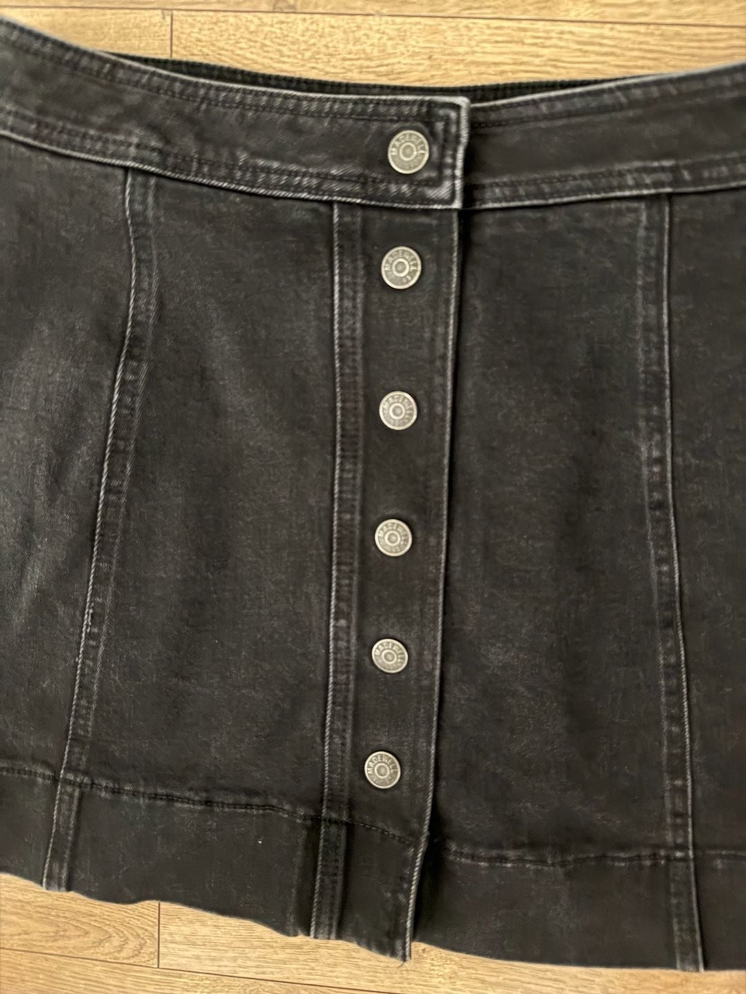 Madewell Snap Front Denim Mini Skirt- Black Wash Women's 3