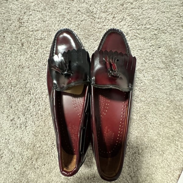 Men’s G.H. Bass Weejuns Tassel Kiltie Loafers Burgundy Leather 91/2 B
