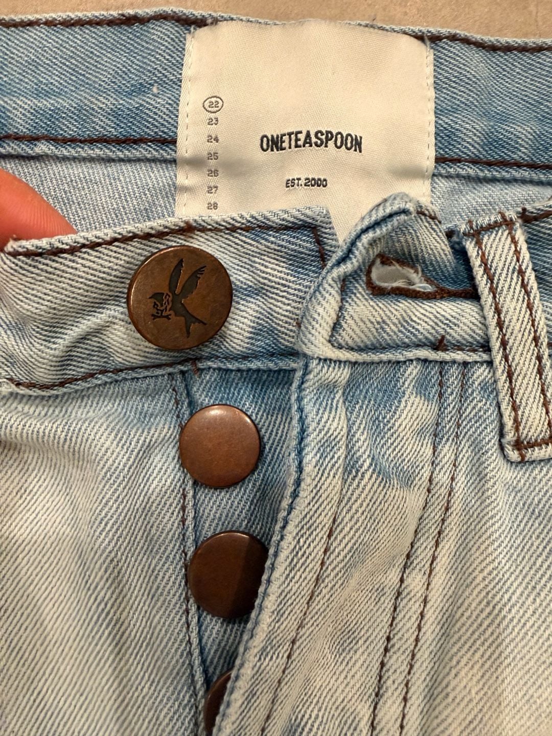 One Teaspoon Bahama Blue Outlaws Low Waist Mid Length Denim Shorts Size 22 Light 4