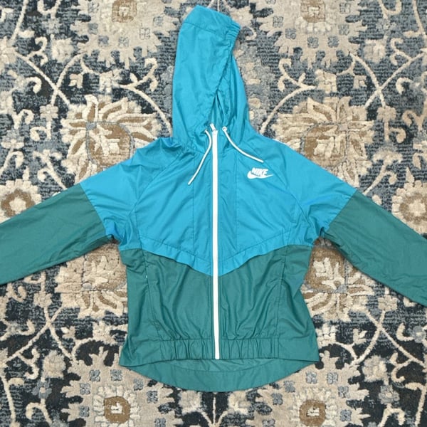 Nike Windbreaker Size M Blue Green Hooded Jacket