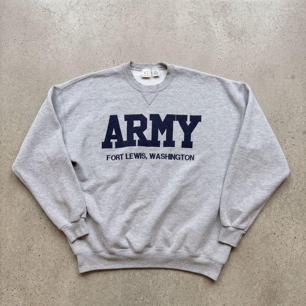 Vintage M.J. Soffe US Army Fort Lewis Washington Sweatshirt Size 2XL Grey