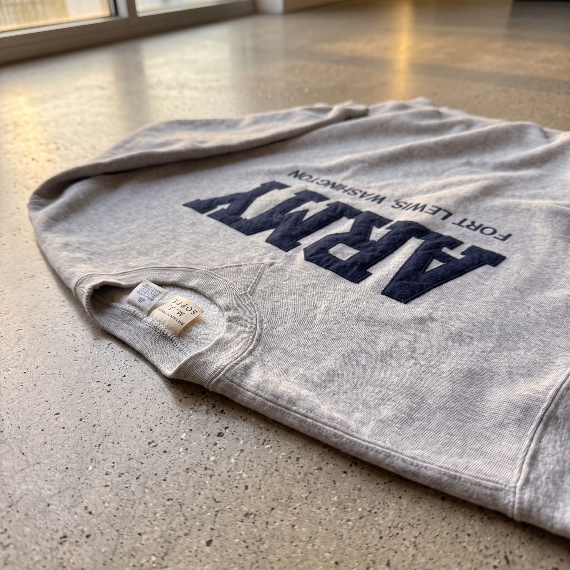 Vintage M.J. Soffe US Army Fort Lewis Washington Sweatshirt Size 2XL Grey 3
