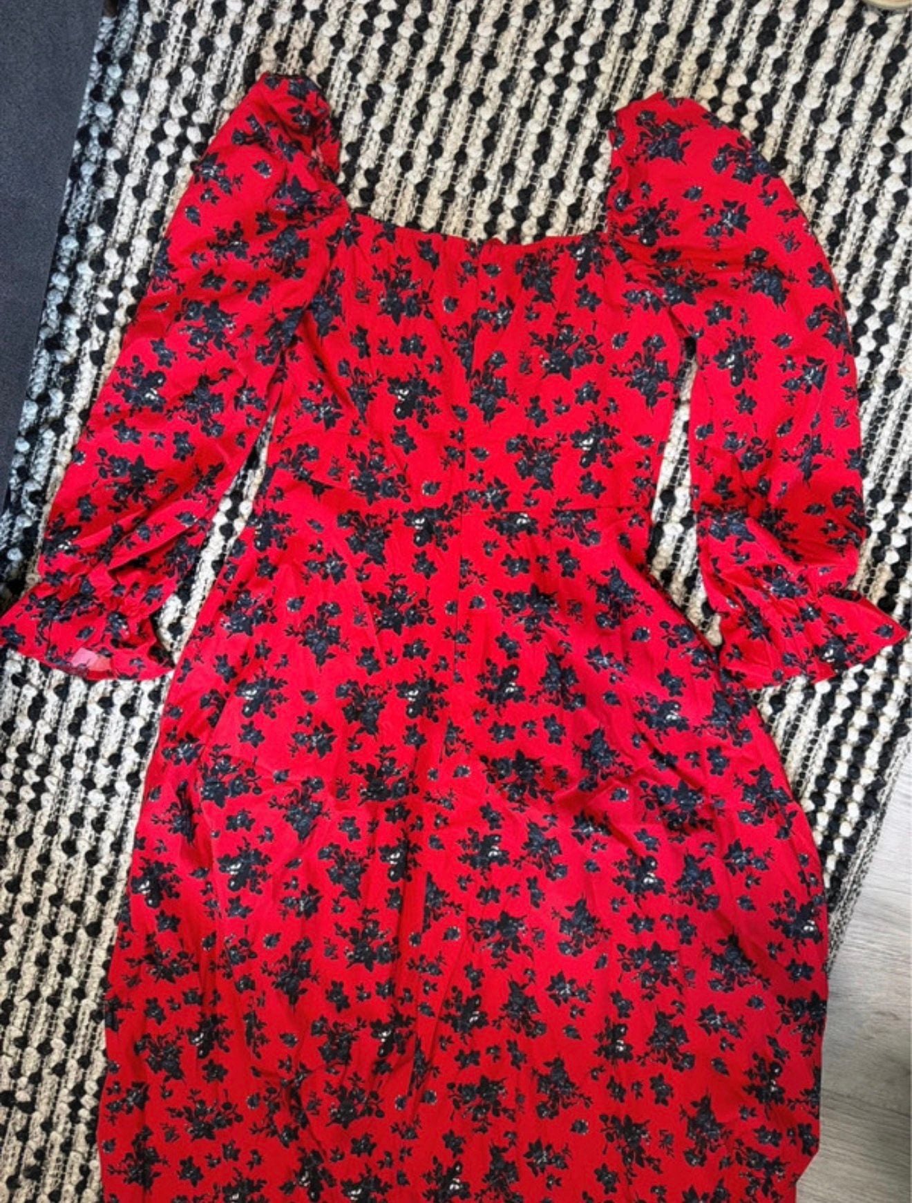 SHEIN Red Floral Print Cold Shoulder Midi Dress Size M 4