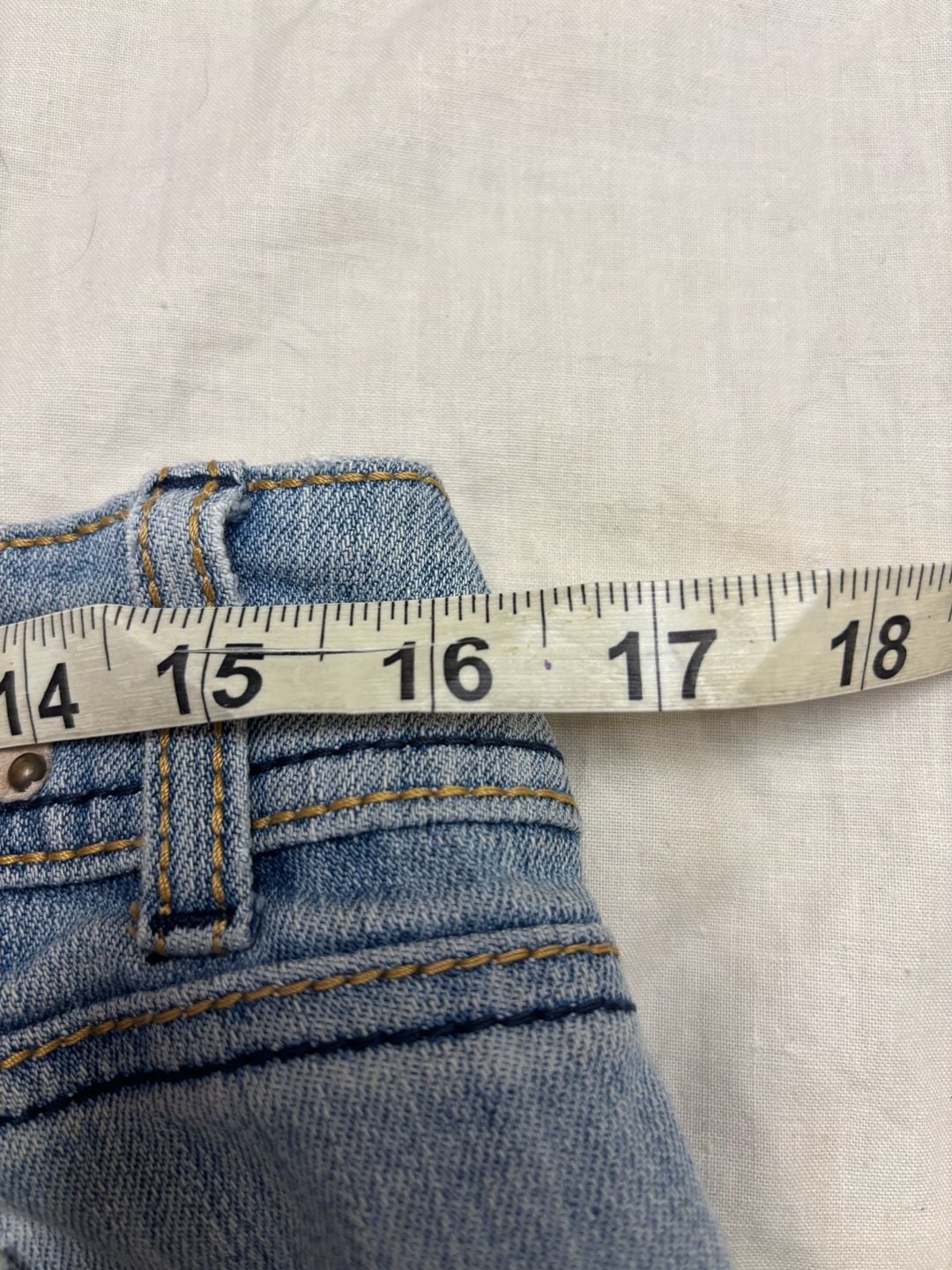Almost Famous Denim Shorts Size 9 Blue Frayed Hem Low Rise 5
