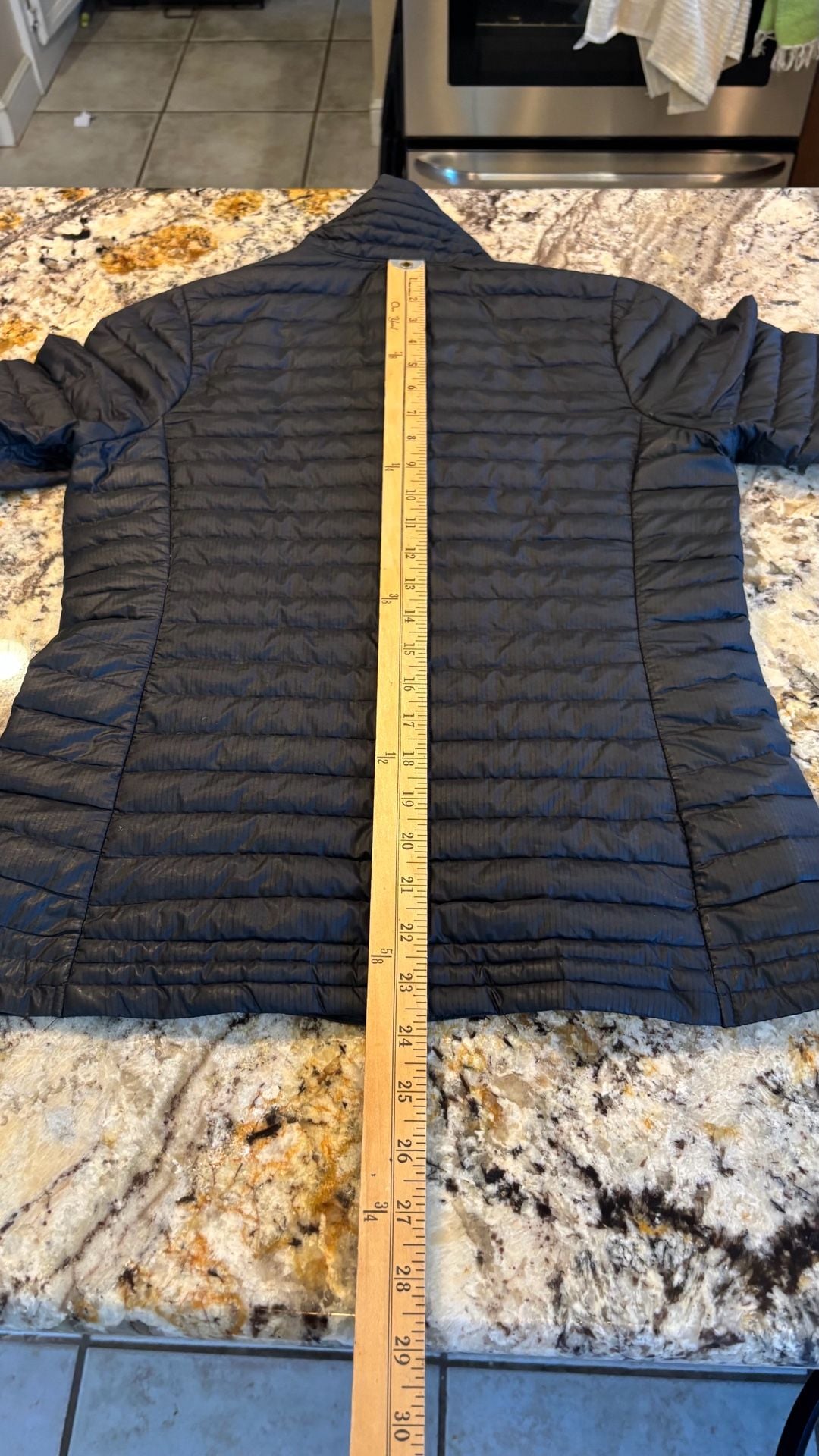Patagonia AlpLight Down Jacket Women's Size X-Small Black Full Zip Puffer Jacket 7