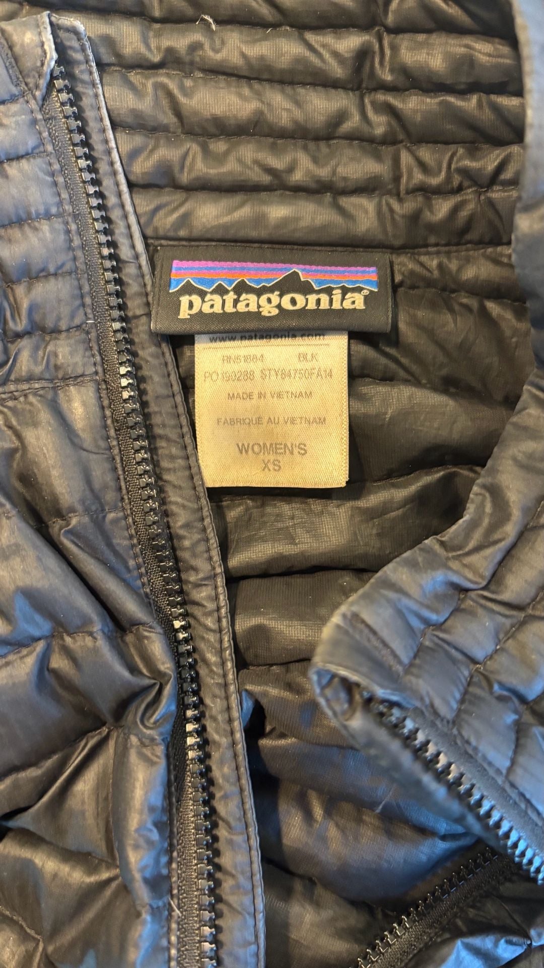 Patagonia AlpLight Down Jacket Women's Size X-Small Black Full Zip Puffer Jacket 8