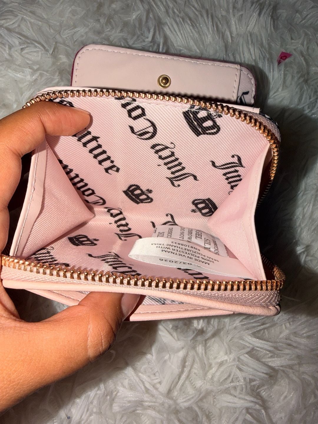Juicy Couture Raspberry Tart Small Wallet With Back ID Organizer New 5
