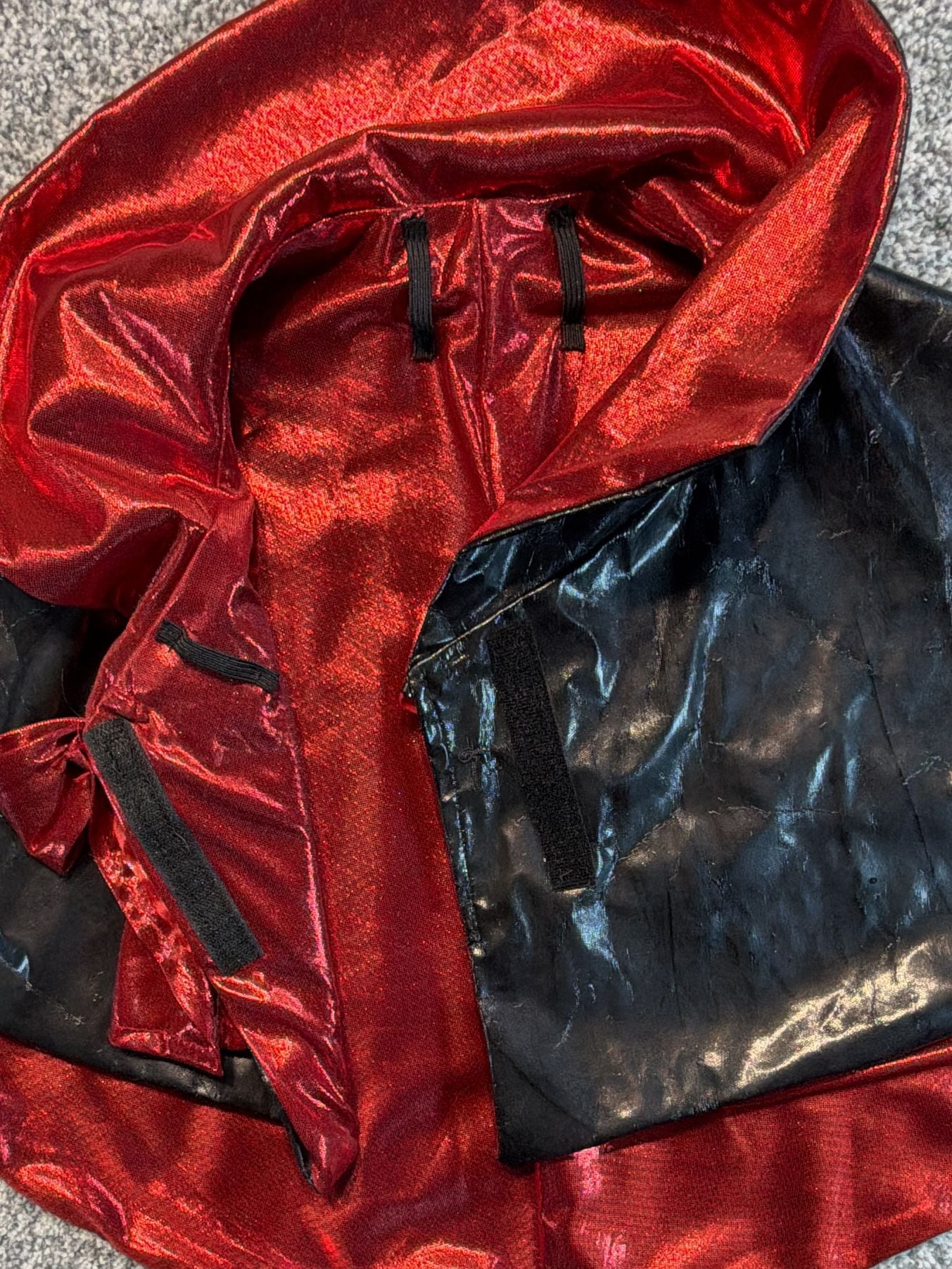 Dog Vampire Capelet Black Red Metallic Costume Accessory 2
