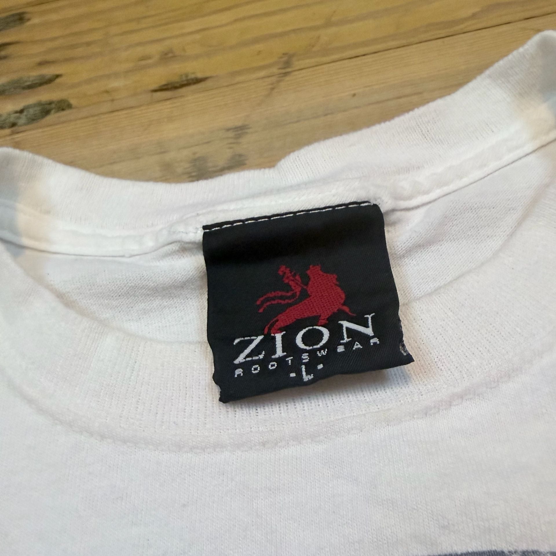 Zion Rootswear Grateful Dead T-Shirt Size L White Skull Roses 7