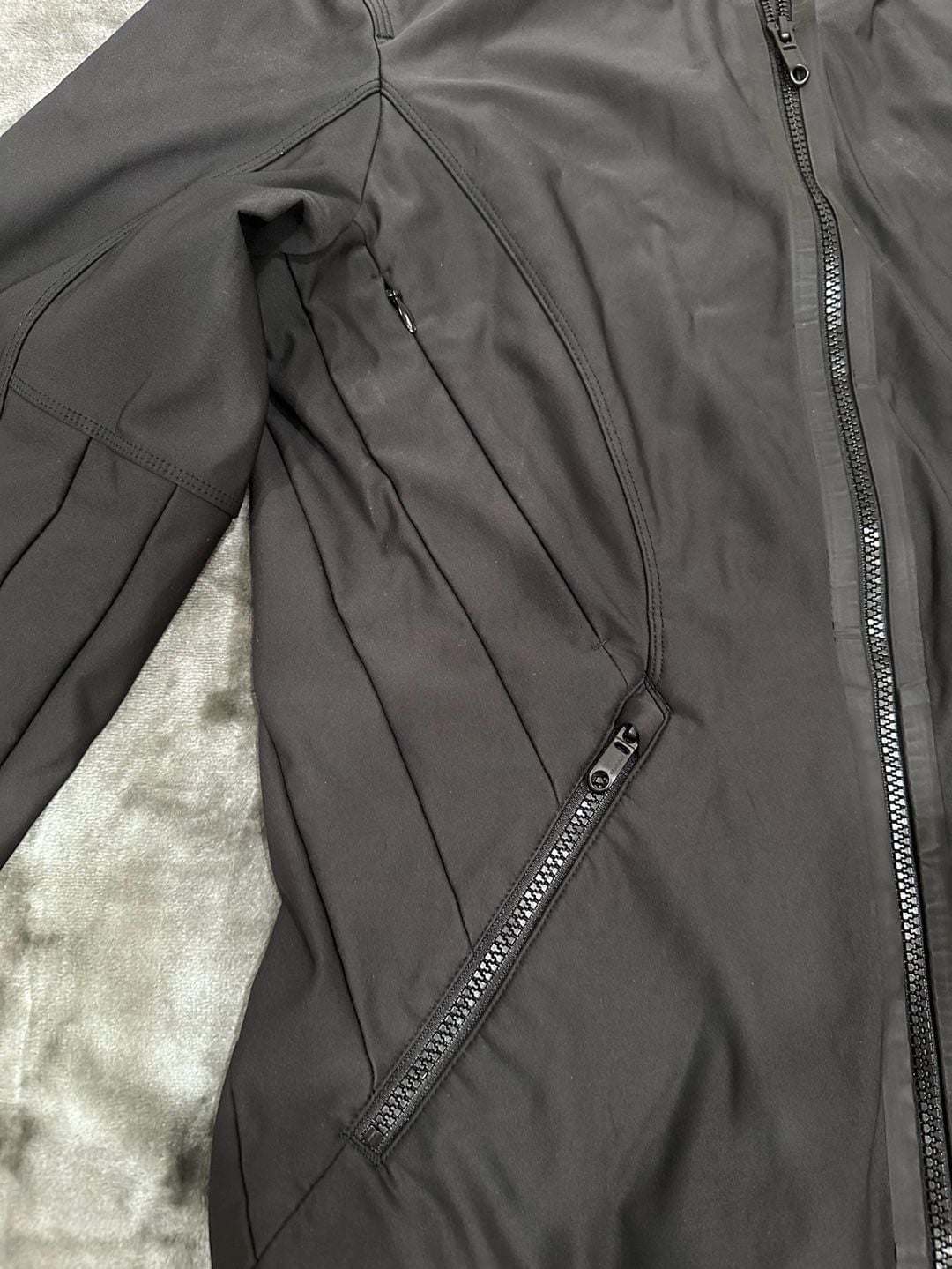 Lululemon Black Zip Up Jacket Size M 8
