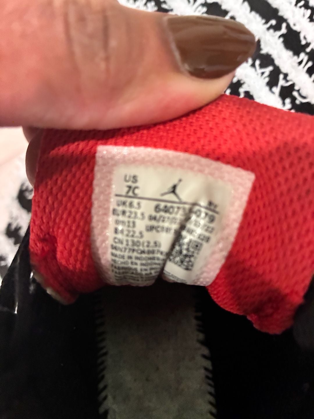 Jordan Air Jordan 1 Mid Alternate Bred Toe Toddler Shoes 8