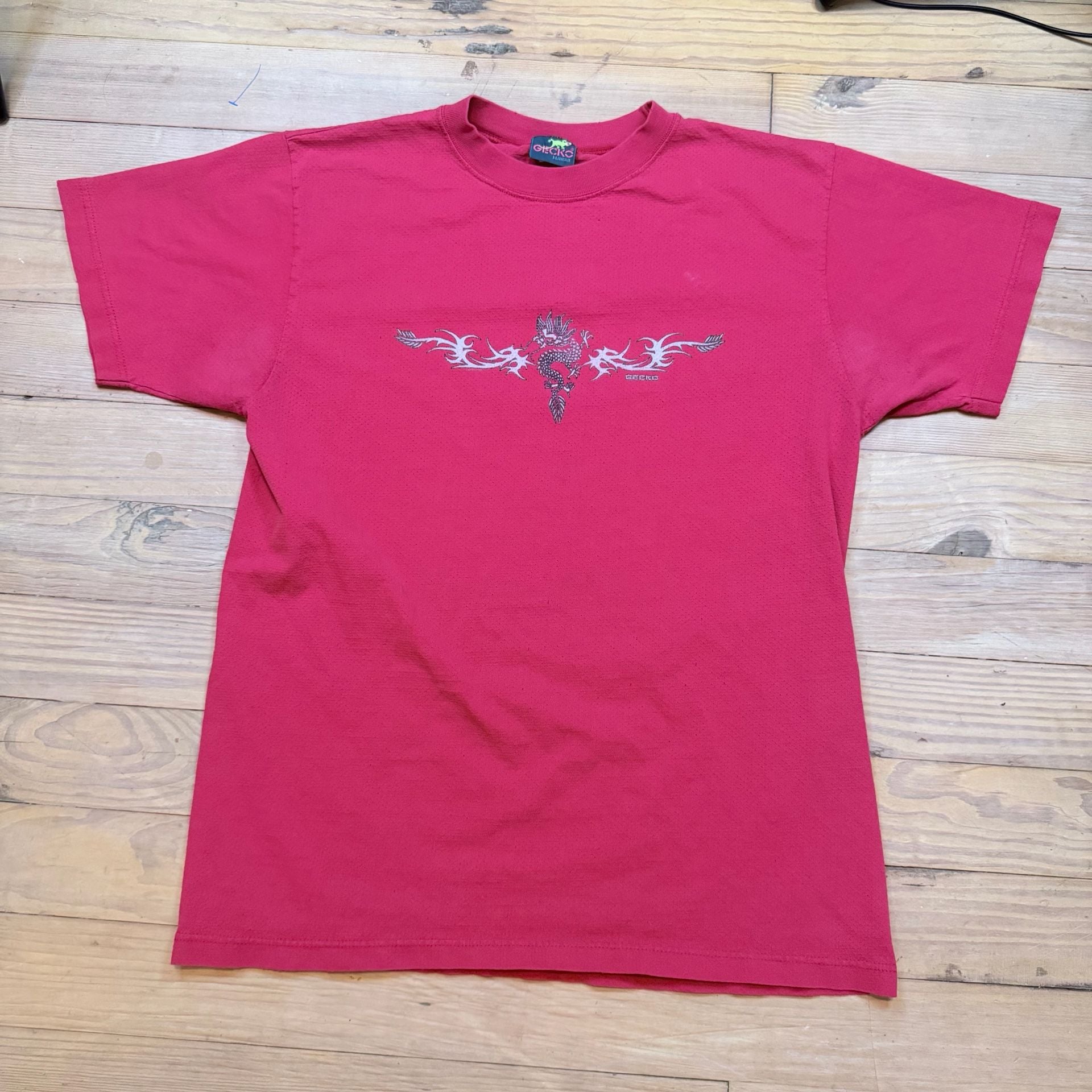 Gecko Hawaii Dragon T-Shirt Pink Tribal Graphic Short Sleeve 4