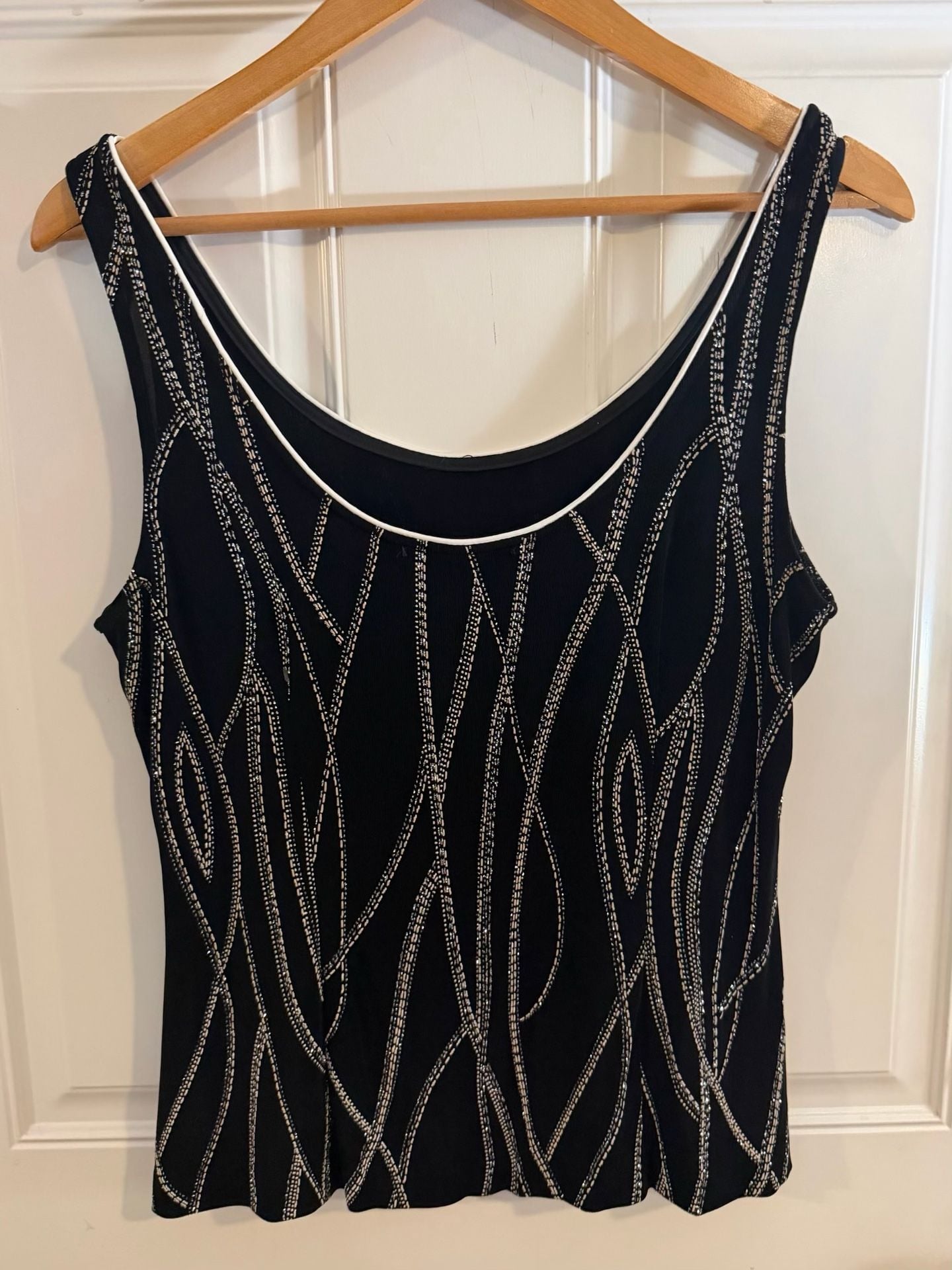 Alex Black & Silver Abstract Print 2-Pc Jacket & Tank Set 5